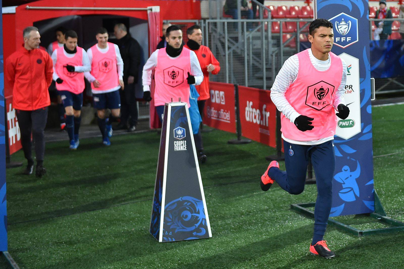 大巴黎经典主题,大巴黎自摆乌龙