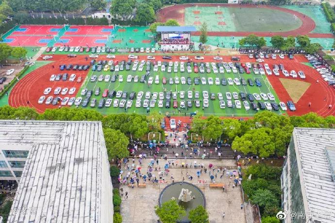 在大厂工作是种什么体验,生活在大厂是种什么样的体验