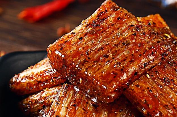 卫龙一根筋辣条,卫龙一根辣条逆袭与隐忧