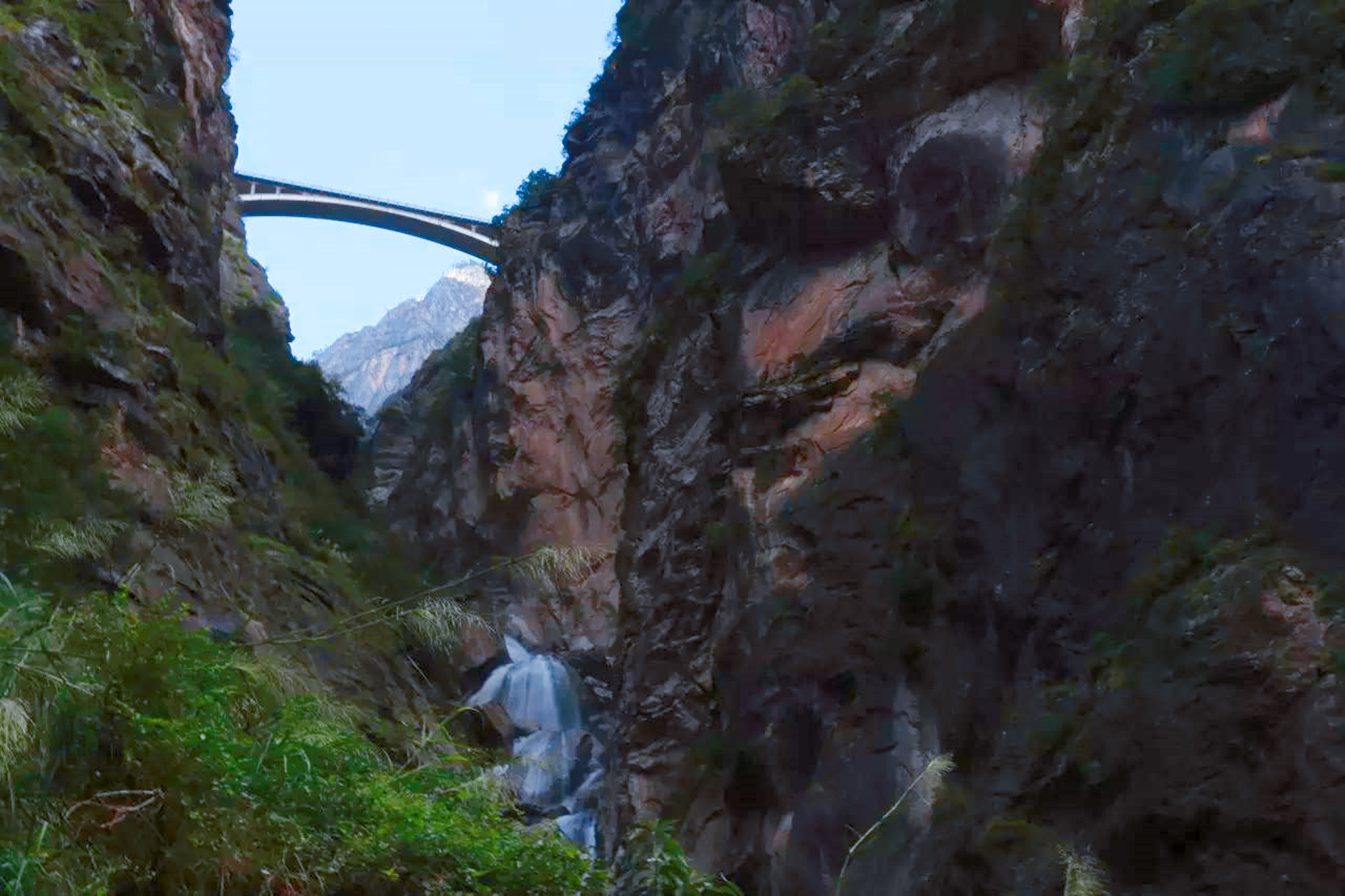 藏区房子价格,西藏老百姓的房子盖一下要多少钱