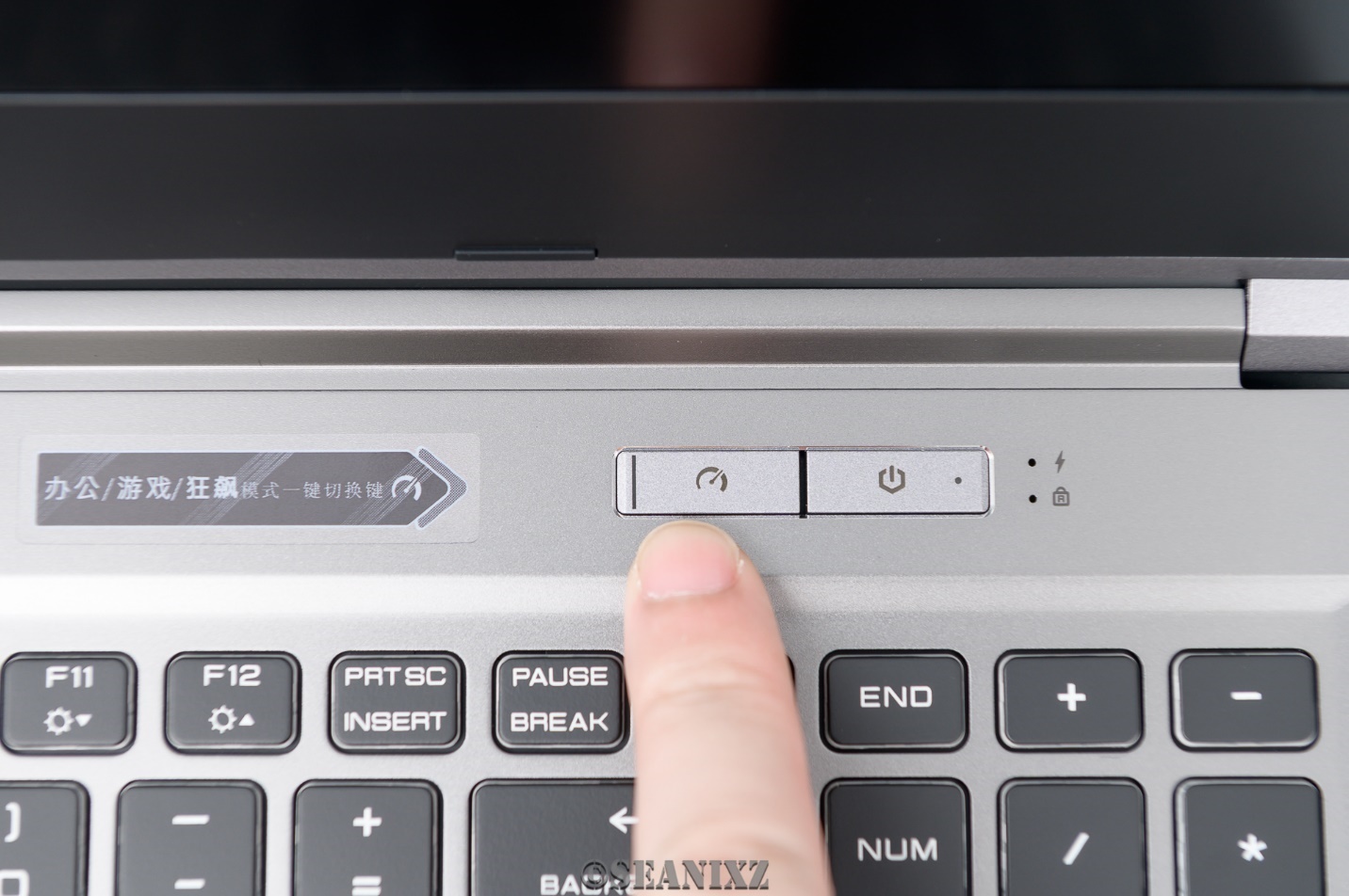 机械革命蛟龙16K笔记本评测,买游戏本机械革命