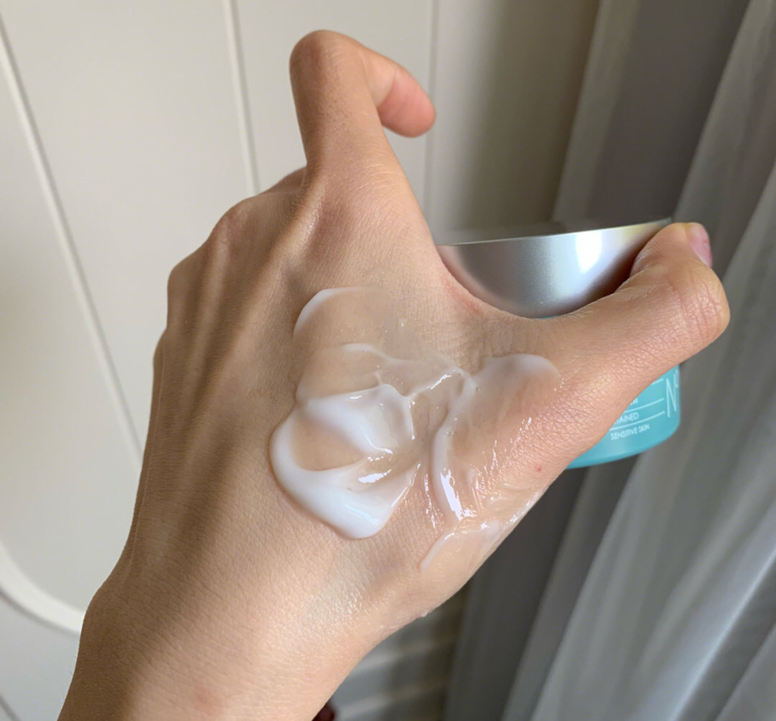 适合秋冬的平价面霜,艾珂薇面霜推荐秋冬干皮