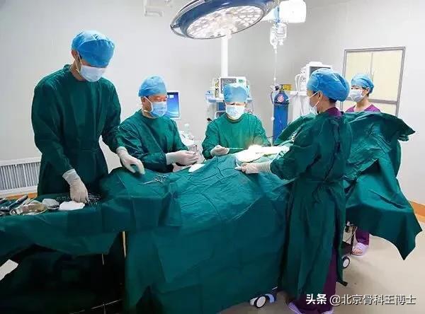 股骨头坏死,股骨头坏死前期锻炼能自愈吗