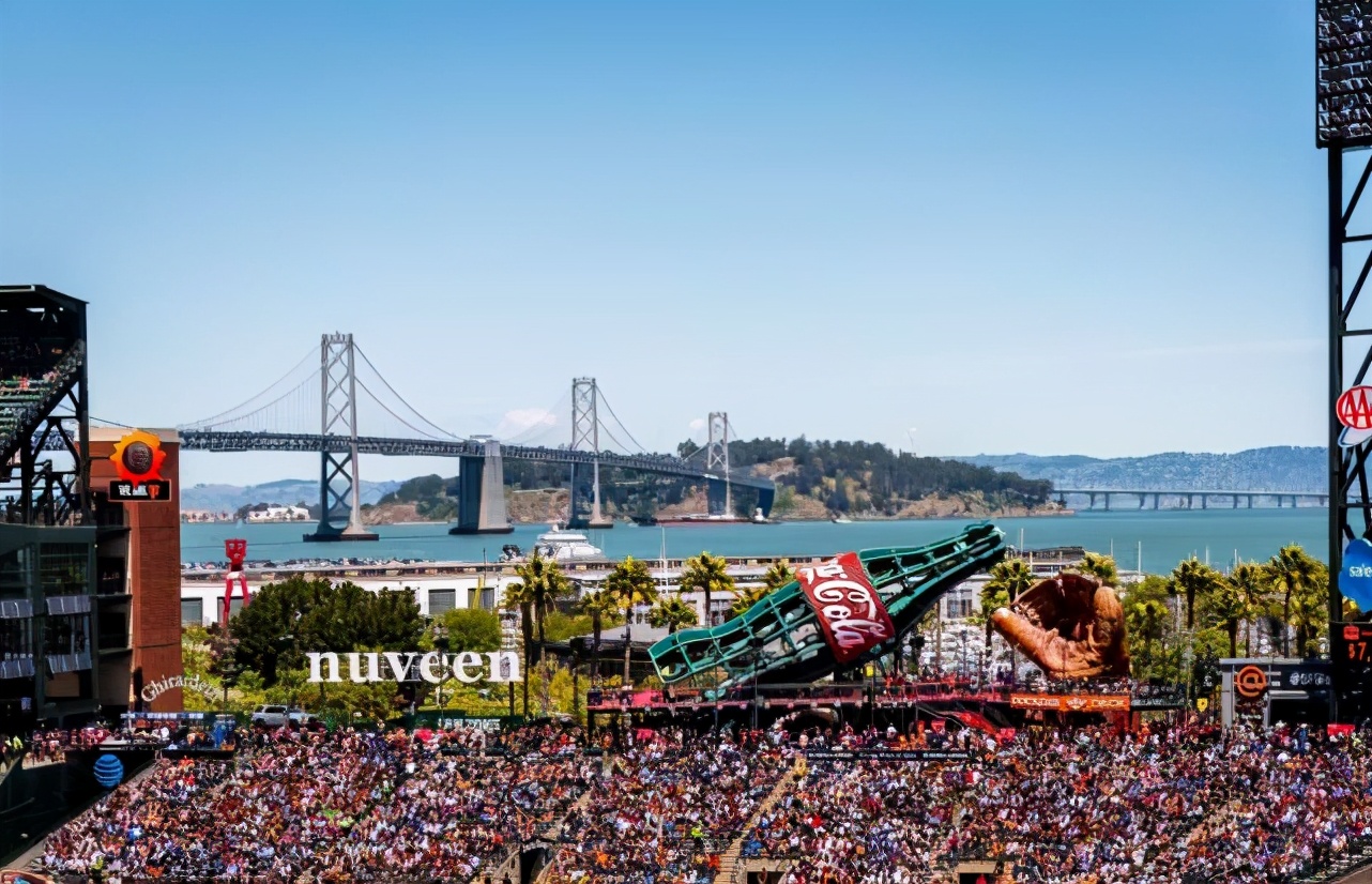 世界最奢华的体育场,最大的鸟巢体育馆