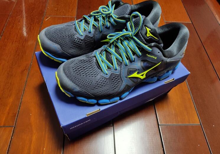 索康尼哪款入门跑鞋值得买,国产十大跑鞋前十名