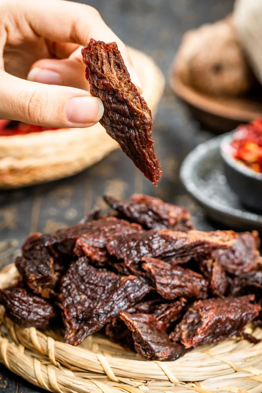 火烤牛肉干最近火的,鞍山西道美食牛肉干