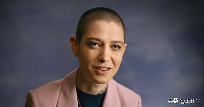 Blinkist性别教育：《她/他/Ta们/我》