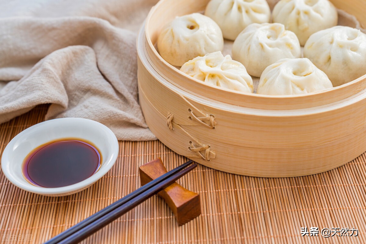 发面包子蒸熟了冷冻还是生的冷冻,包包子生坯冷冻好还是蒸熟冷冻好