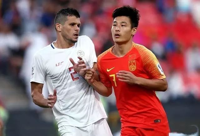 国足0比2不敌韩国；奇才险胜尼克斯；黄蜂VS国王；丁俊晖险胜