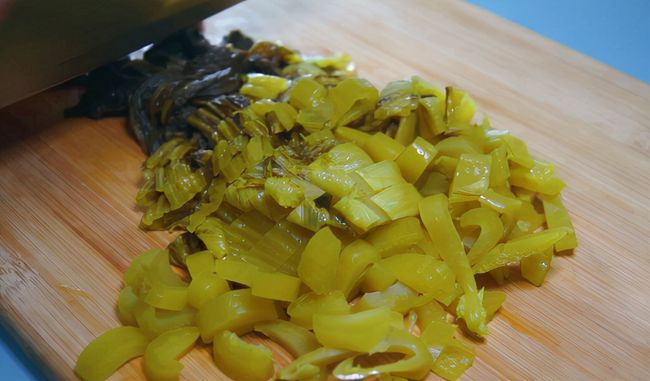 同样是鱼差别怎么那么大,草鱼和鲤鱼的区别哪个有鱼籽