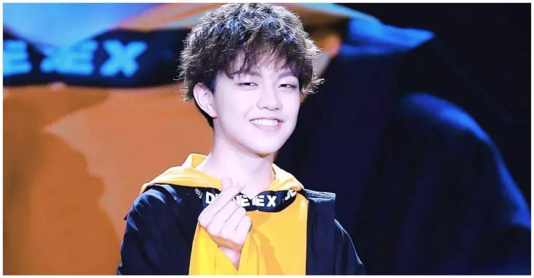 18岁的钱正昊凭什么杀进唱作人总决赛？“后生可畏”了解一下