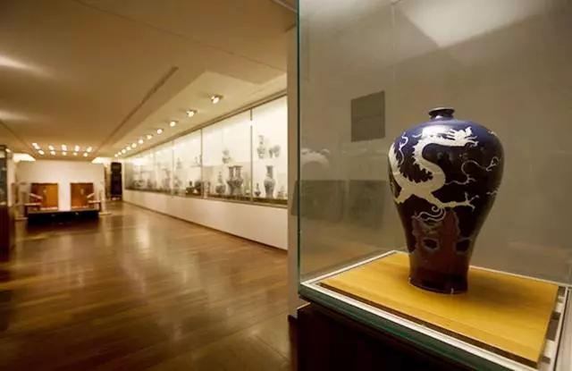 法国博物馆里有中国瓷器,法国卢浮宫博物馆中国文物多少