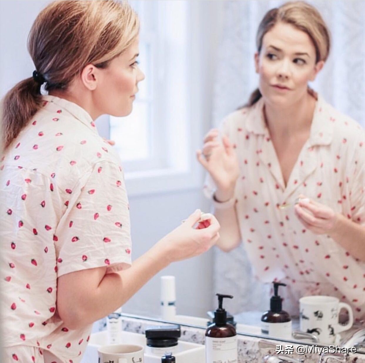 喷雾会让皮肤越来越干吗,喷雾越用越干怎么办