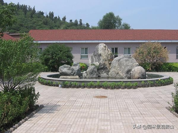 室内假山庭院假山,假山景观鱼池没假山底座怎么设计