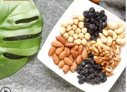 蒸着桑拿啃着书？吃得不好还掉发？来，小白教你几招