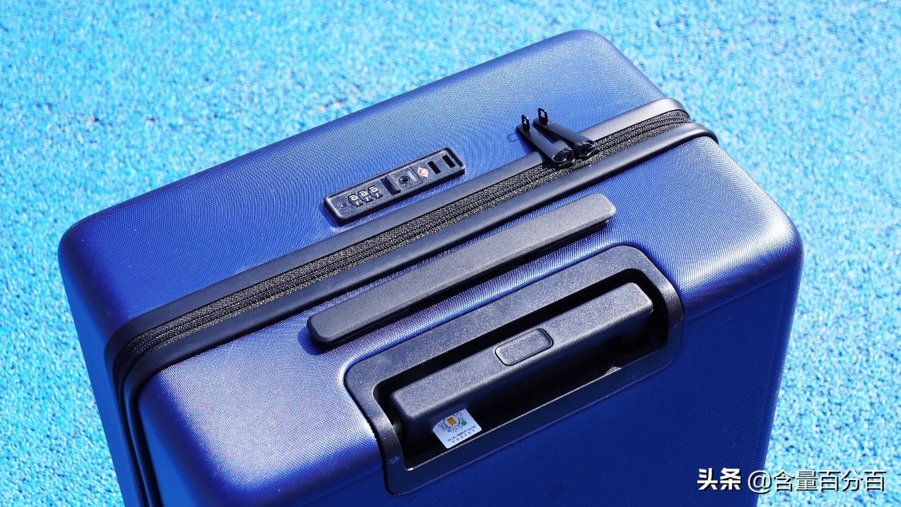 地平线行李箱与小米行李箱对比,地平线8号行李箱和90分行李箱