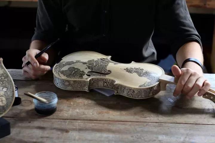 常见乐器特点和学习的难易程度,哪种乐器适合40岁的初学者