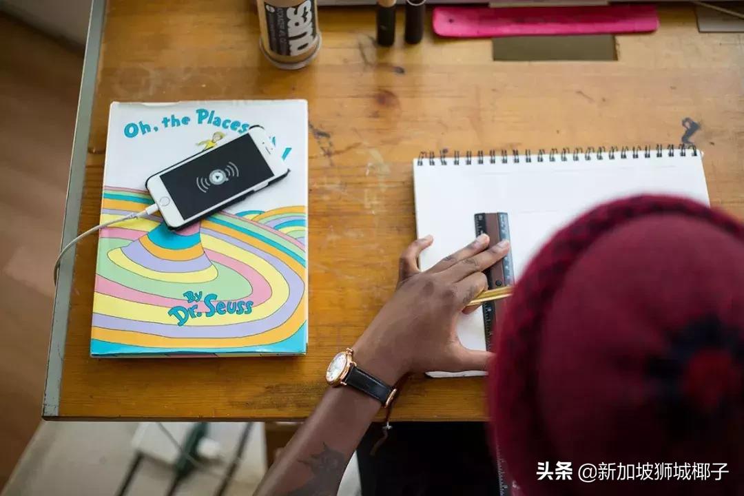 新加坡赚钱工作,在新加坡兼职怎么找工作