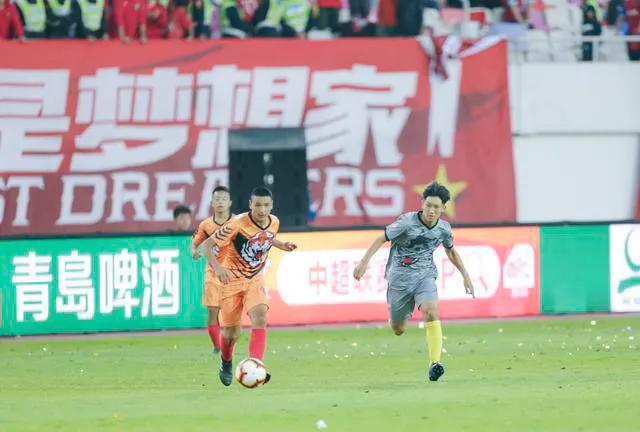 恒大“八冠王”高光时刻，恒大青训如何传承冠军基因？