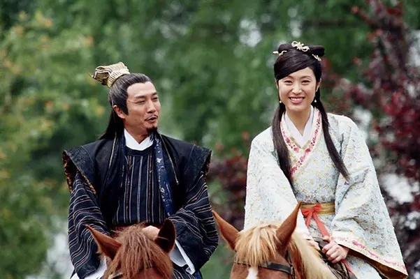 十五年过去,重温《天下第一》,发现这部剧的核心根本不是武学