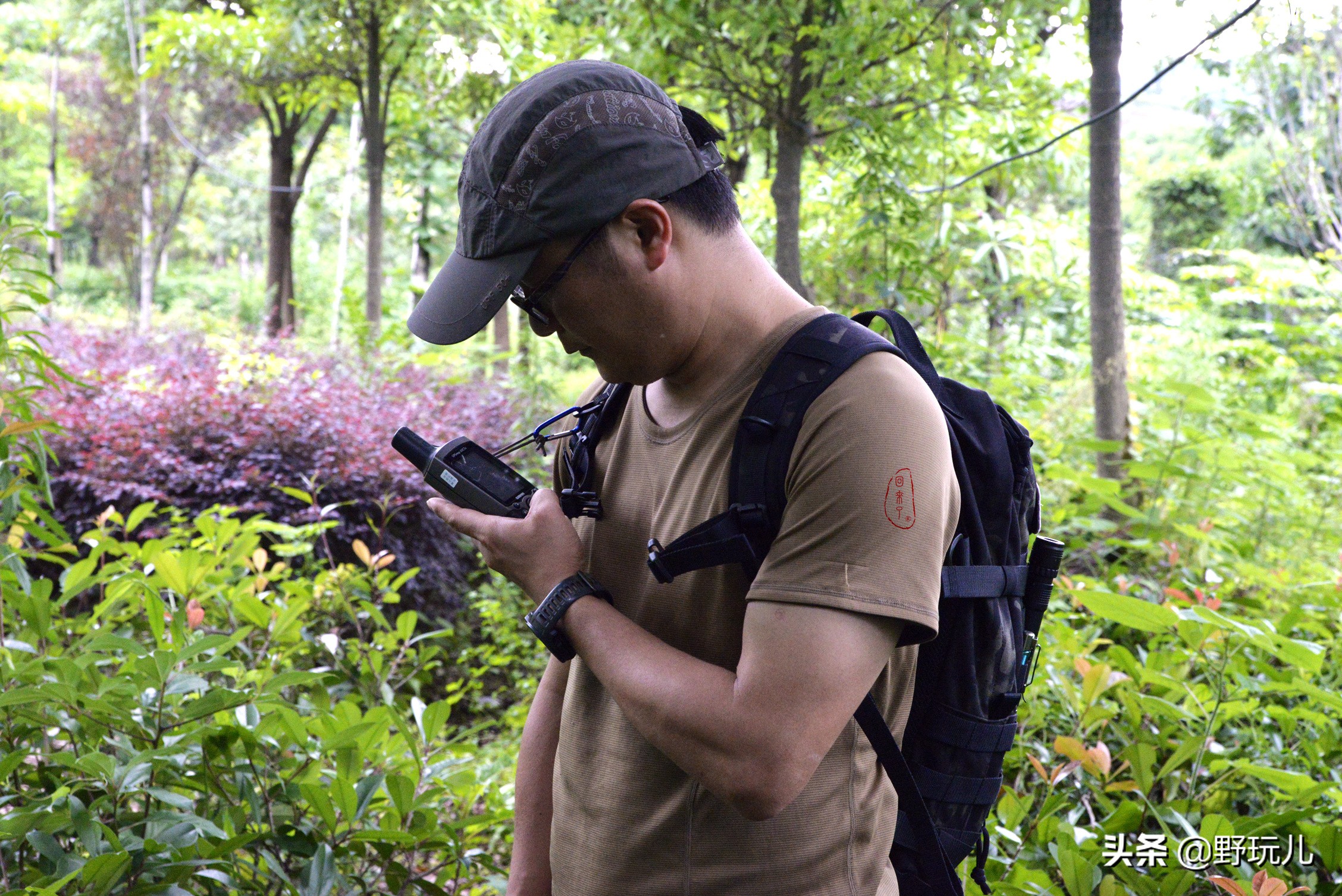军事风格双肩包推荐,黑色军用双肩包