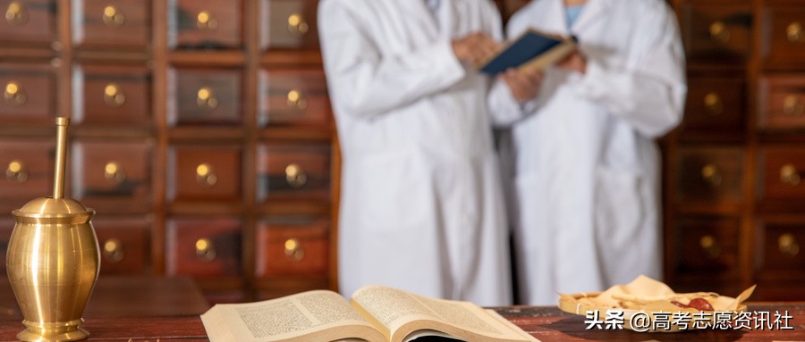 文科能上的二本医学院校有哪些?国内好的二本医科类大学推荐