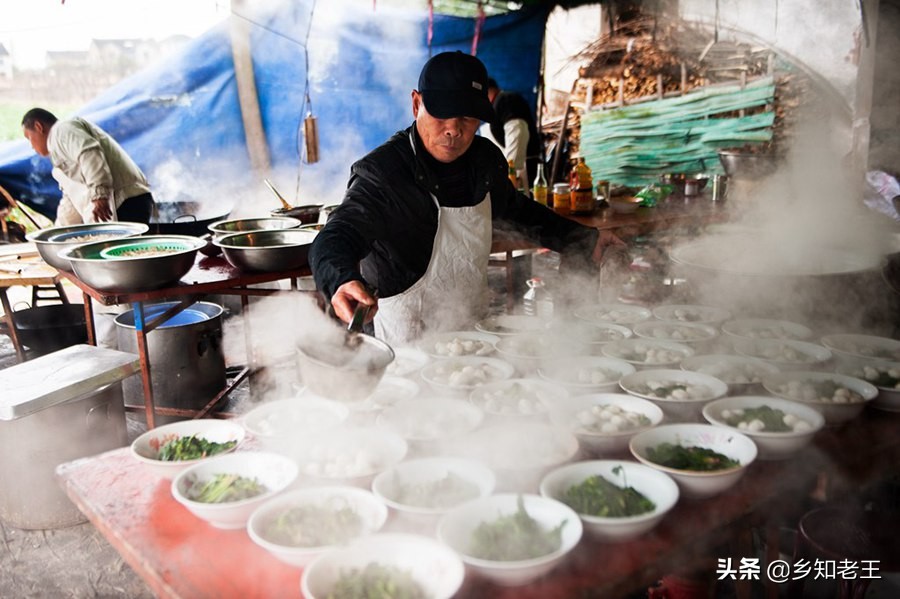 切鱼生薄片教学刀法,新手切猪肉后腿大骨头刀法入门