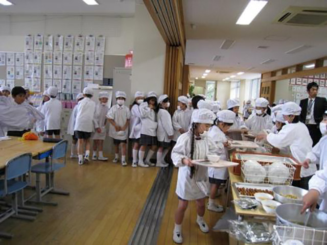 对弱势群体的帮助难在哪,对陌生人的帮助感激不尽