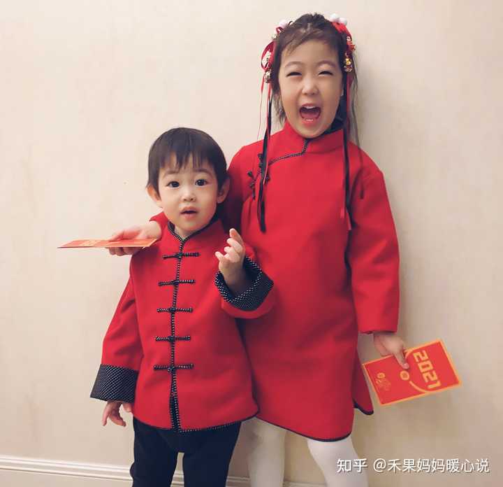 童装女童6-12岁拜年服洋气,2023年最流行的衣服童装