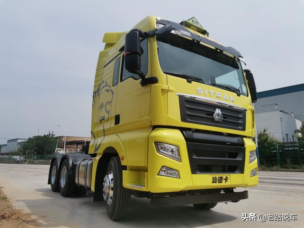 汕德卡2020款经典版驾驶室,汕德卡奢华版2021款有什么配置