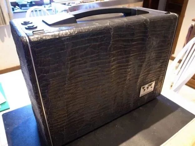 收藏一个小型收音机,一份防诈骗攻略