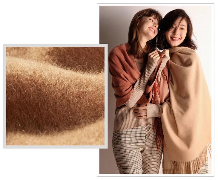 羊绒围巾很温暖,流行的羊绒围巾