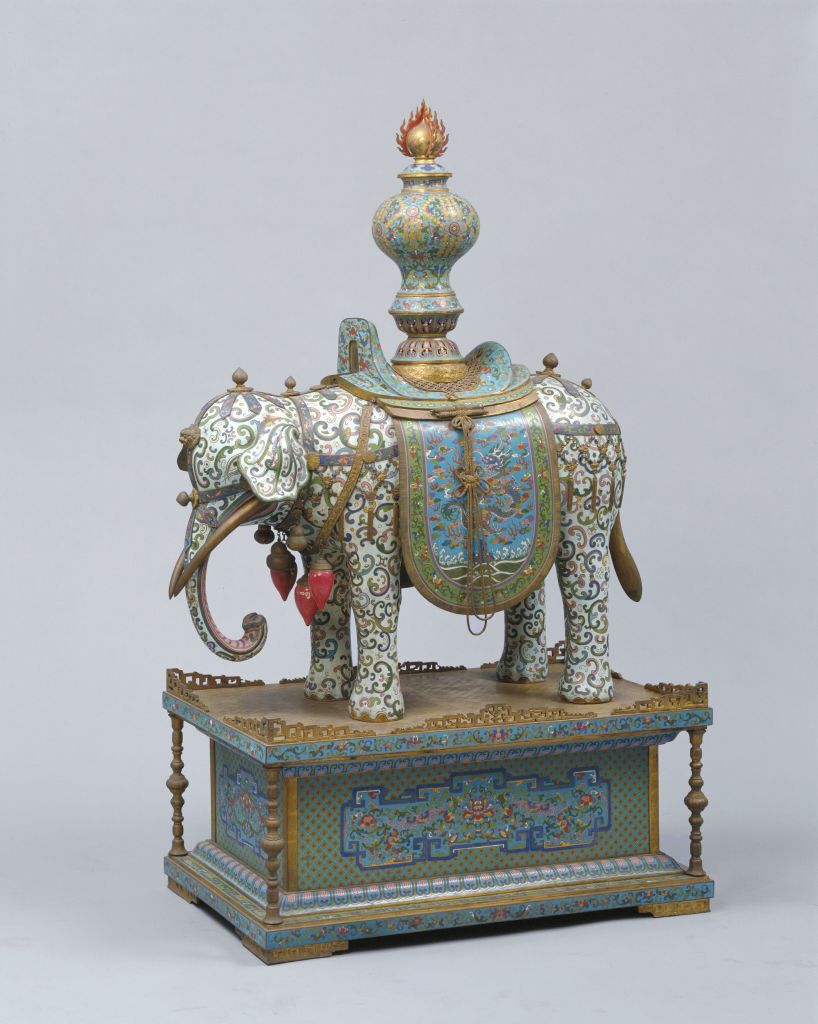 景泰蓝收藏珐琅彩,如何区别珐琅彩和景泰蓝