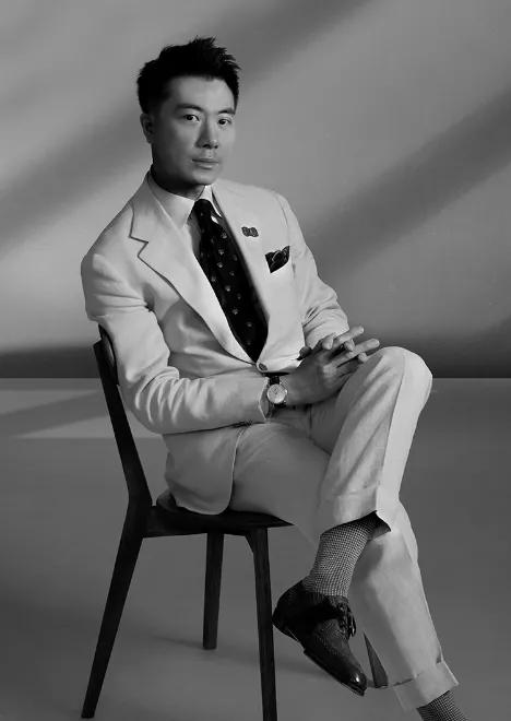 SAUVEREIGN：你听过金箔鞋跟的传奇吗？