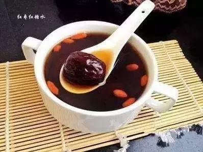 大姨妈发黑怎样调理最好,大姨妈颜色深发黑怎么办