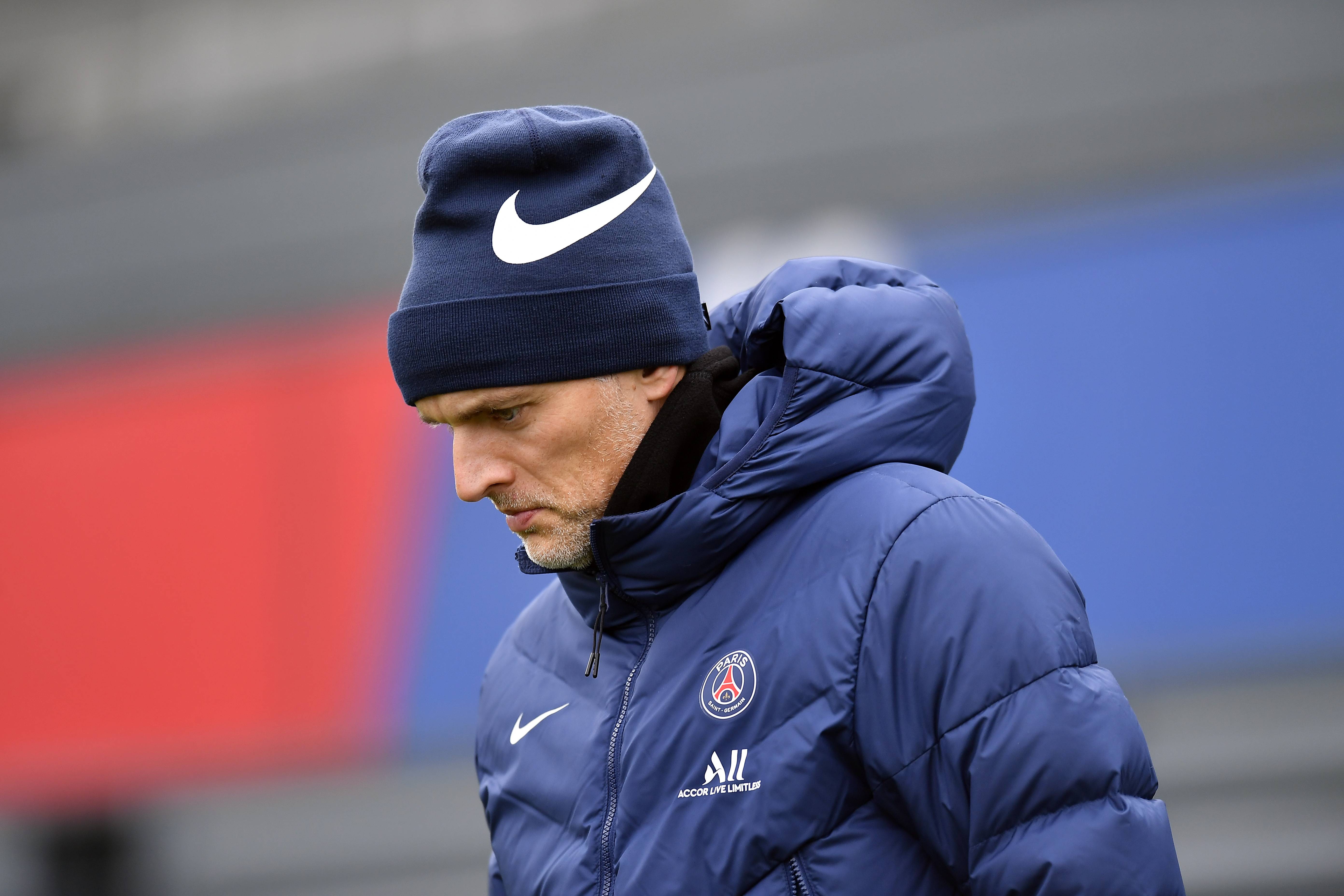 内马尔姆巴佩流浪汉续约,官宣姆巴佩转会加盟皇家马德里