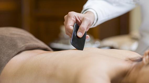 头发很油？面部爱出油？都是因为湿气，这份祛湿指南请收好