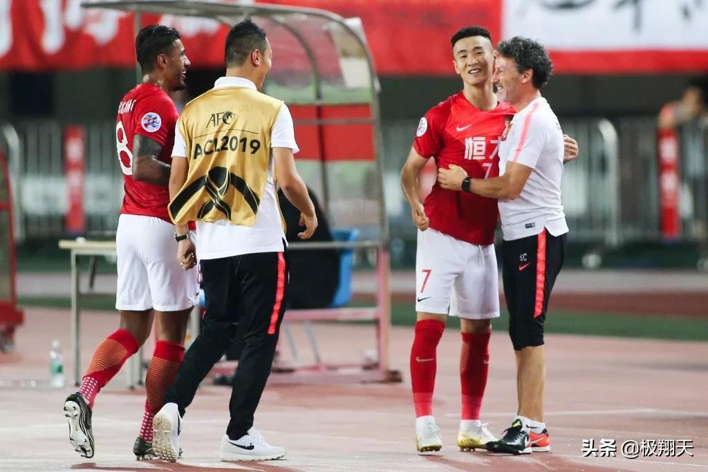 韦世豪进球球迷高呼,中超韦世豪最新消息