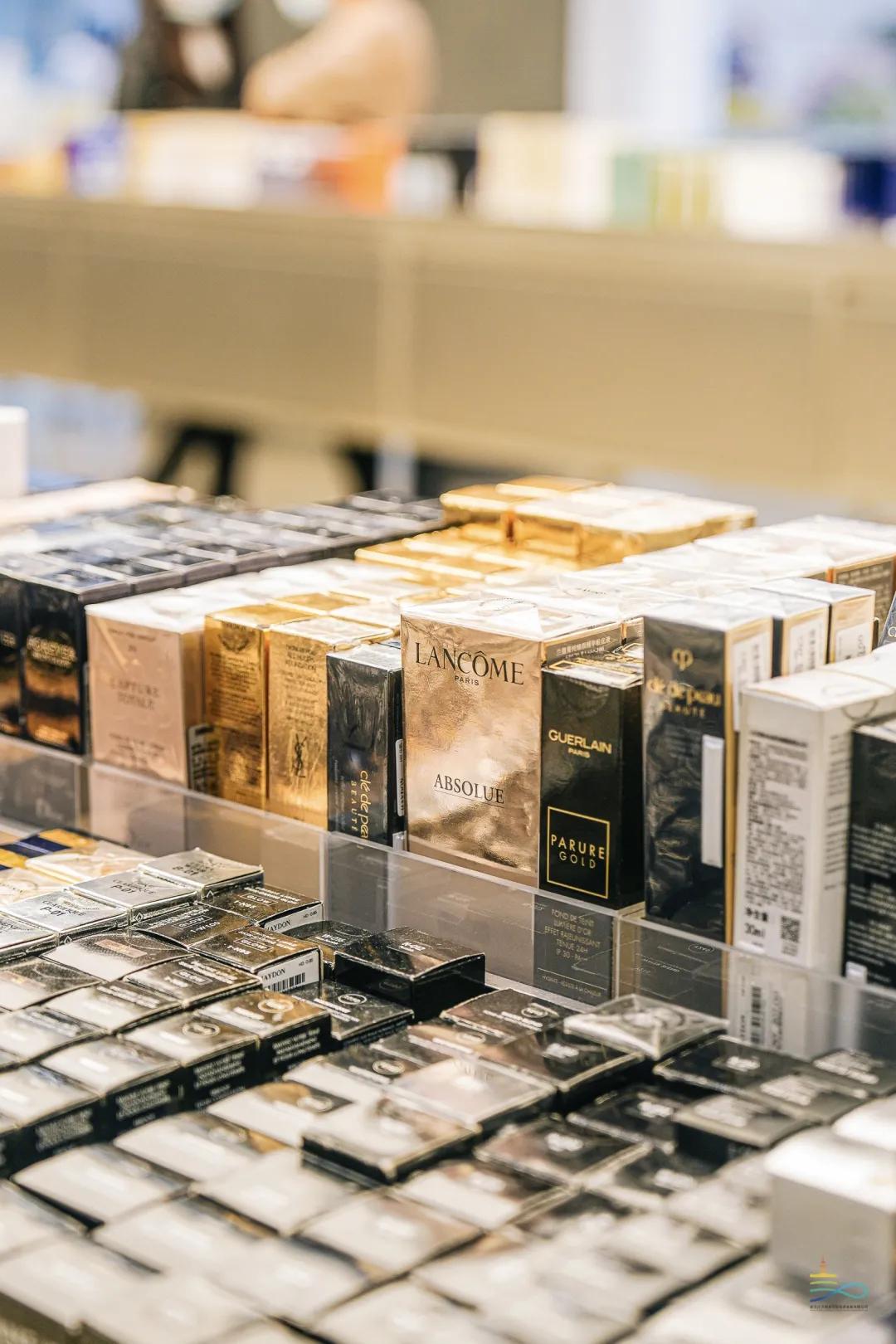 武汉大牌美妆品牌,黑洞高端美妆