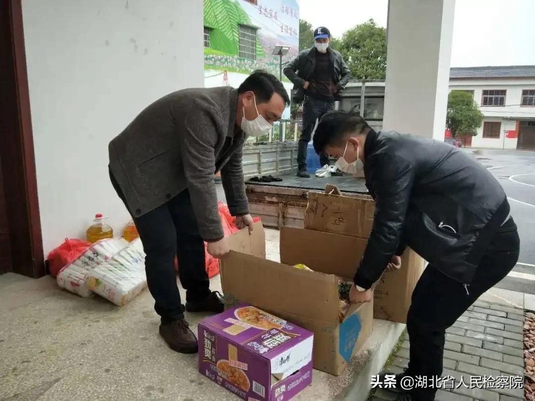 驻村工作队奋战抗疫一线,驻村抗疫视频