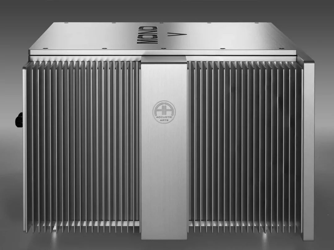 进口纯甲类后级功放,德国前级功放