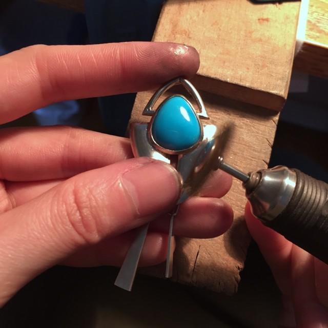 为什么绿松石是石而不是玉,绿松石背后的历史之谜