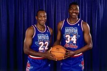 nba经典时刻滑翔机,最强nba乔丹滑翔机