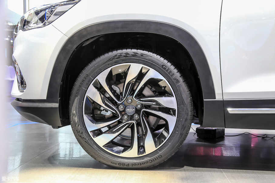 奇瑞捷途x90落地价自动挡,奇瑞捷途x90是什么发动机