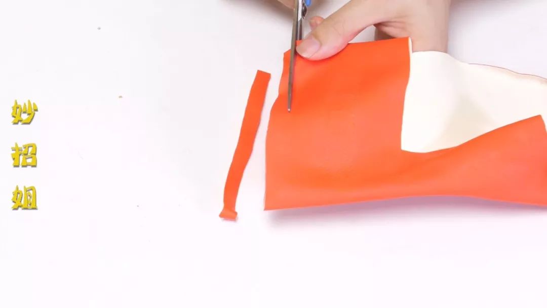 橡胶手套坏了别扔还有这些妙用,橡胶手套破了可以用火补吗