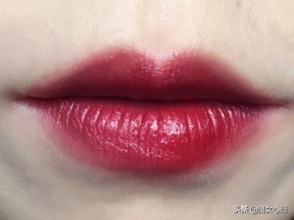 yslzoe联名试色,ysl联名黑管星辰