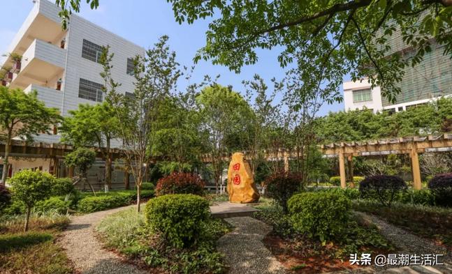 五华县田家炳中学分享照片,广东省五华县田家炳中学官网