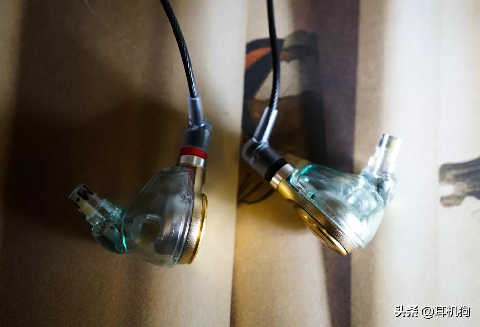 索尼openear骨传导耳机,索尼justear定制耳机爆改