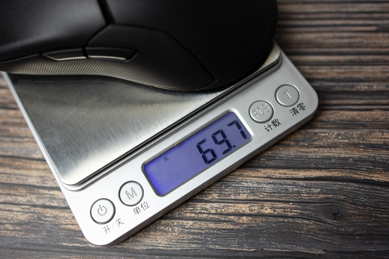 雷蛇razer毒蝰有线鼠标20000dpi,razer雷蛇鼠标三丽鸥测评