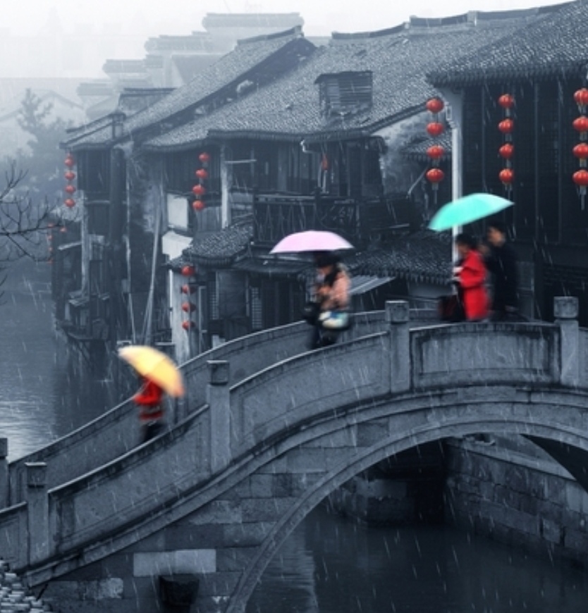 浜曞唸绾㈠鐪熷疄鐓х墖,浜曞唸绾㈠鏄摢閲屼汉